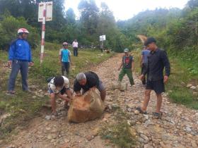  Kon Tum ghi nhận sạt lở, ngập sâu, nứt gãy đường do ảnh hưởng bão 