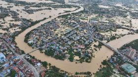 Thái Nguyên gọi, Hà Nội trả lời: Nhiều đội hỗ trợ xuyên đêm chở thuyền lên ứng cứu