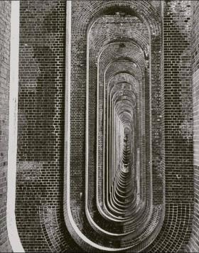 Cây cầu ảo giác Ouse Valley Viaduct hot rần trên Instagram  第3张