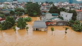 Mưa lũ và sạt lở đất ảnh hưởng nặng đến hệ thống lưới điện 6 tỉnh miền Bắc  第3张