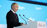  Tổng thống Putin nói chiến dịch của Ukraine ở tỉnh Kursk không thể cản bước quân đội Nga 