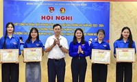  25 năm sáng mãi ngọn lửa tình nguyện 第6张