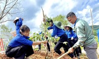  &apos;Ba cùng&apos; đổi thay vùng đất khó - Bài 5: Truyền cảm hứng học tập, sáng tạo 第5张