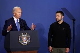 Tổng thống Biden gọi nhầm ông Zelensky là Putin tại thượng đỉnh NATO  第1张