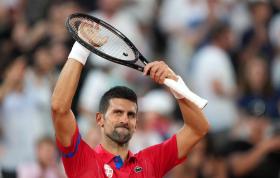 Vượt qua chấn thương, Djokovic vào bán kết Olympic 2024  第1张