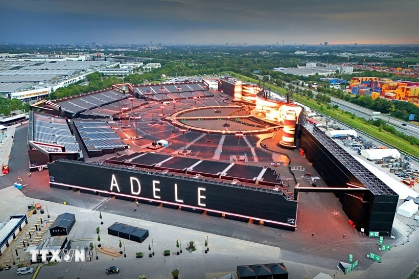  Họa mi nước Anh Adele với live show “Adele ở Munich” 