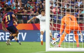 Real Madrid hạ gục Chelsea, AC Milan thắng Barcelona