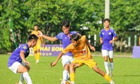  Nhận định HAGL vs SLNA, 17h00 ngày 21/9: Trở về mặt đất 