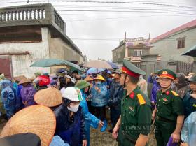 Chủ tịch nước Tô Lâm truy tặng Huân chương Bảo vệ Tổ quốc cho đại úy hy sinh khi chống bão số 3  第4张