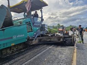 Hà Tĩnh: hối hả thi công cao tốc Bắc- Nam sau mưa lũ  第9张