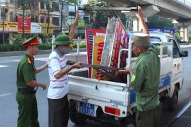 Tăng cường kiểm tra, xử lý vi phạm trật tự đô thị  第1张