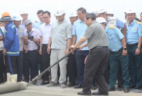 Thủ tướng Phạm Minh Chính: Cần phát động chiến dịch 450 ngày đêm đưa sân bay Long Thành về đích trong năm 2025  第2张