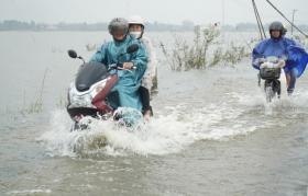  Chưa hết lụt, nhiều vùng trũng Thừa Thiên-Huế đối mặt mưa cực lớn, úng ngập trầm trọng 第14张