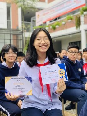 Nữ sinh lớp 7 không &quot;trường chuyên chọn&quot; đạt 8.5 IELTS  第3张